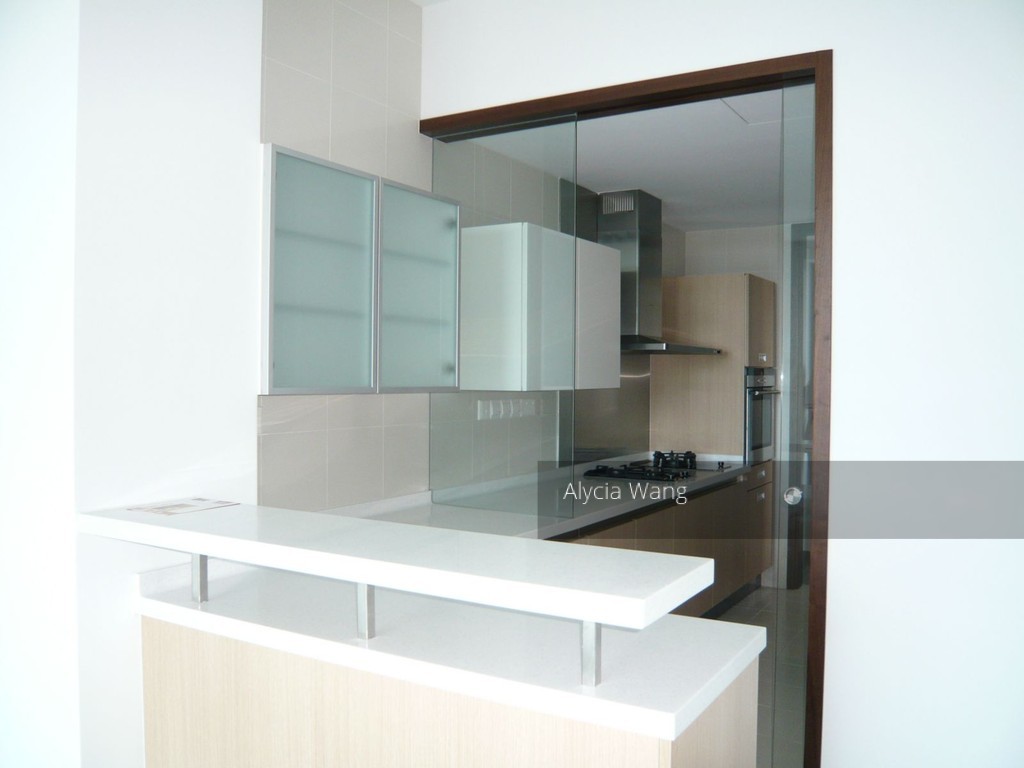Residences @ Evelyn thumbnail photo